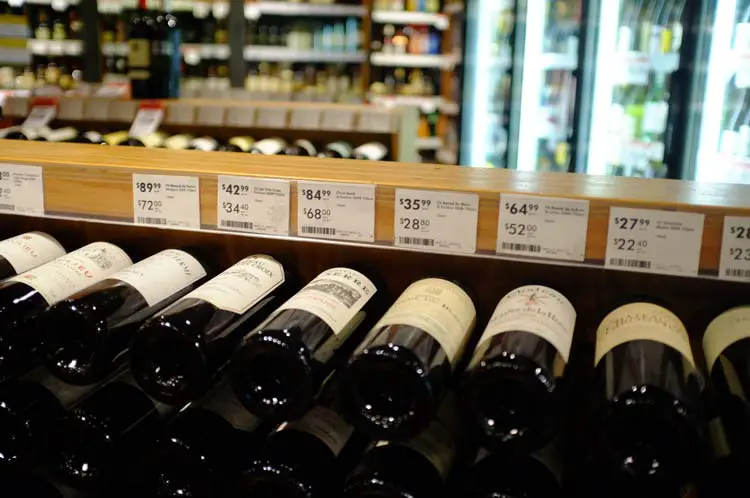 Which Grocery Stores Sell Wine In The United States