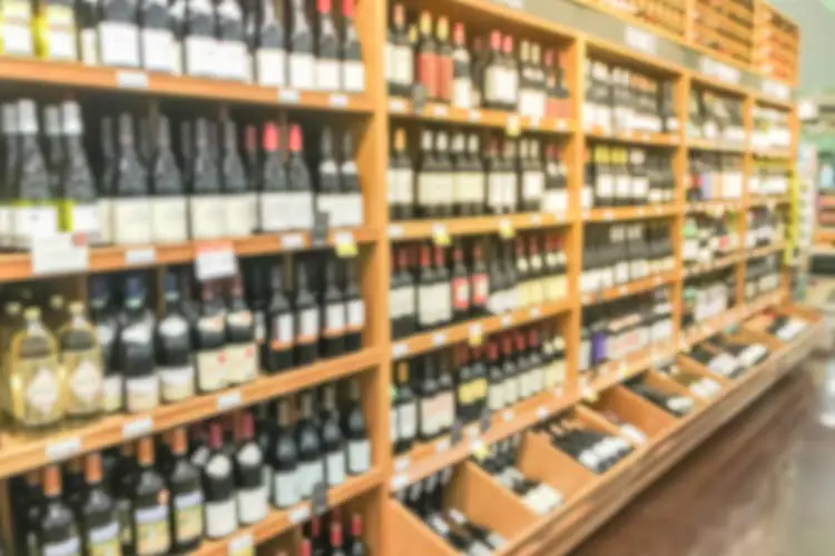 Do Grocery Stores Sell Alcohol in Nova Scotia