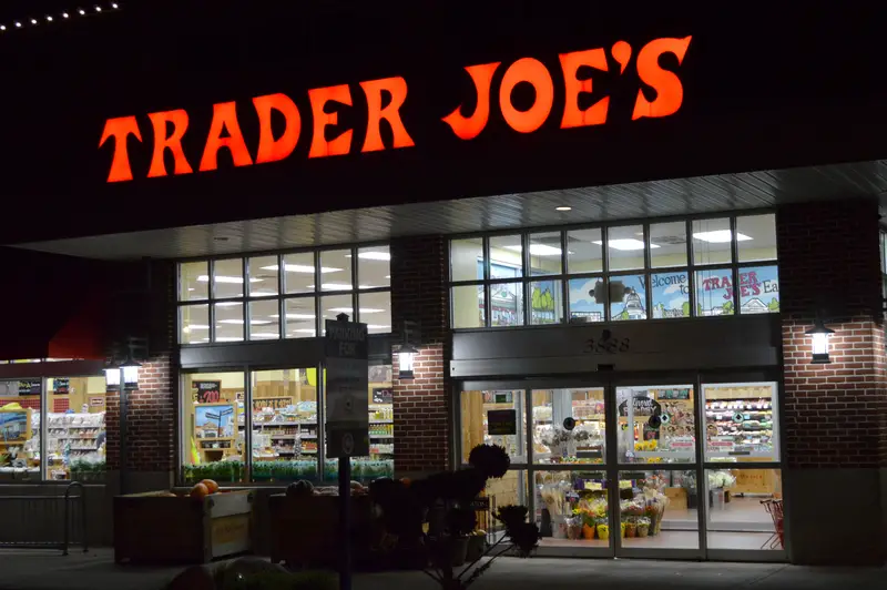 trader joe's market sign frontage